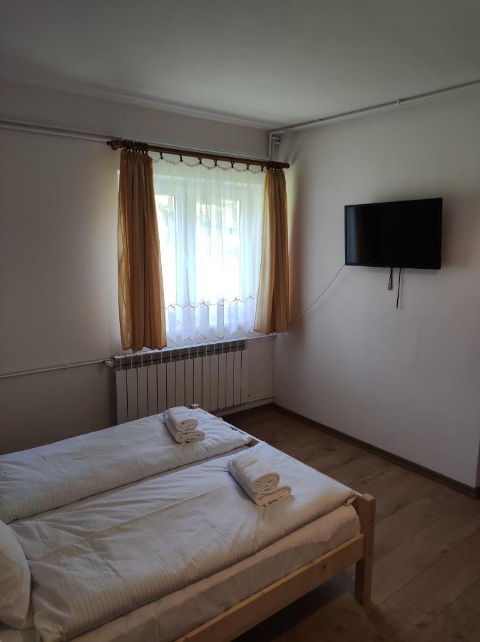 Rezydencja Bukowy Dwor Czarna  Kültér fotó